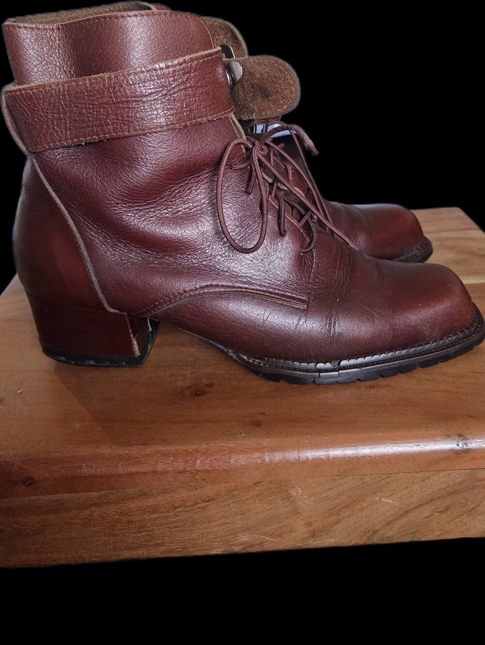 Brown/Burgundy Leather Lace-Up Ankle Boots Size 6.5